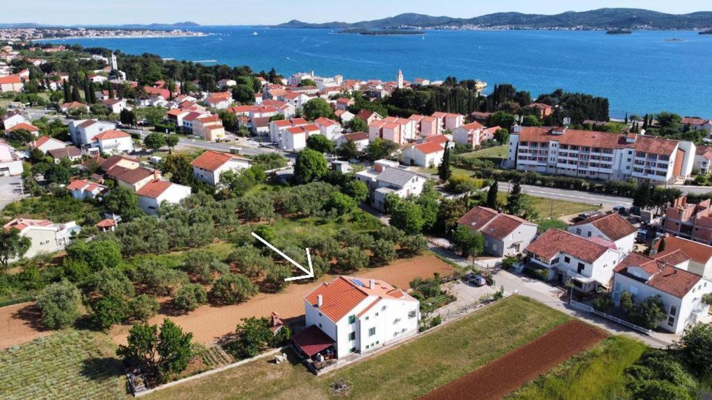 Apartments Marina Sveti Filip i Jakov Bagian luar foto